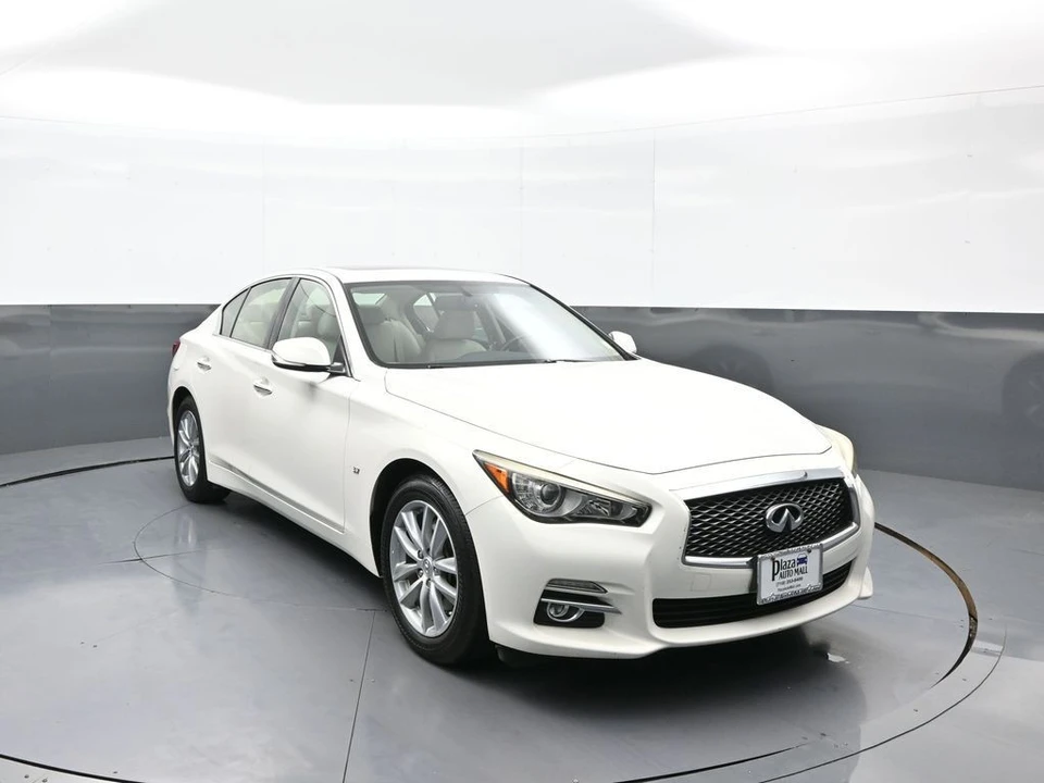 2015 Infiniti Q50 - Image 3 of 31