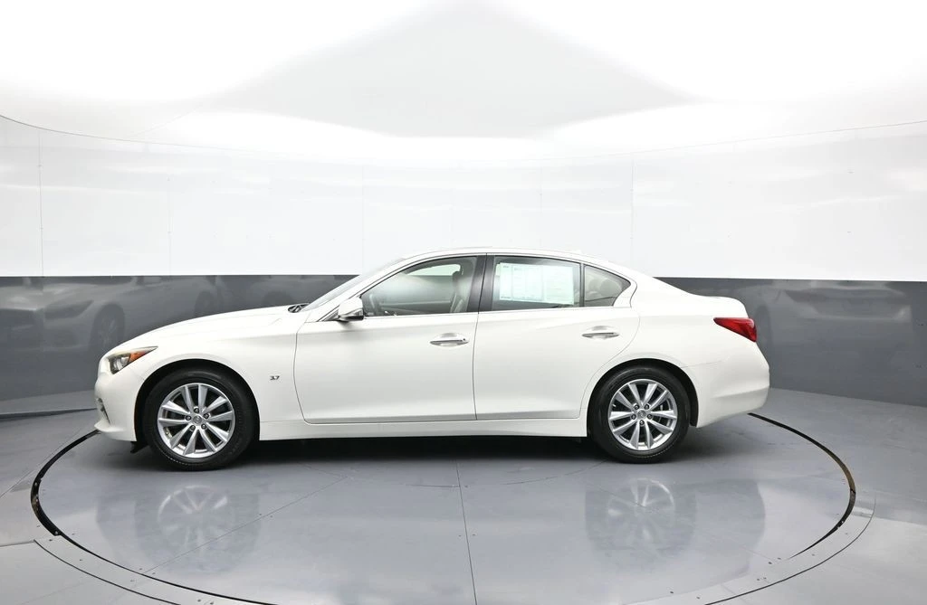 2015 Infiniti Q50 - Image 9 of 31