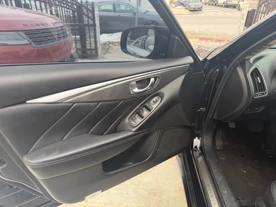 2015 Infiniti Q50 - Image 6 of 7