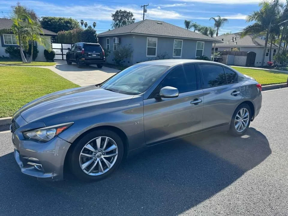 2015 Infiniti Q50 - Image 2 of 6
