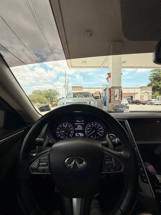 2015 Infiniti Q50 - Image 9 of 11