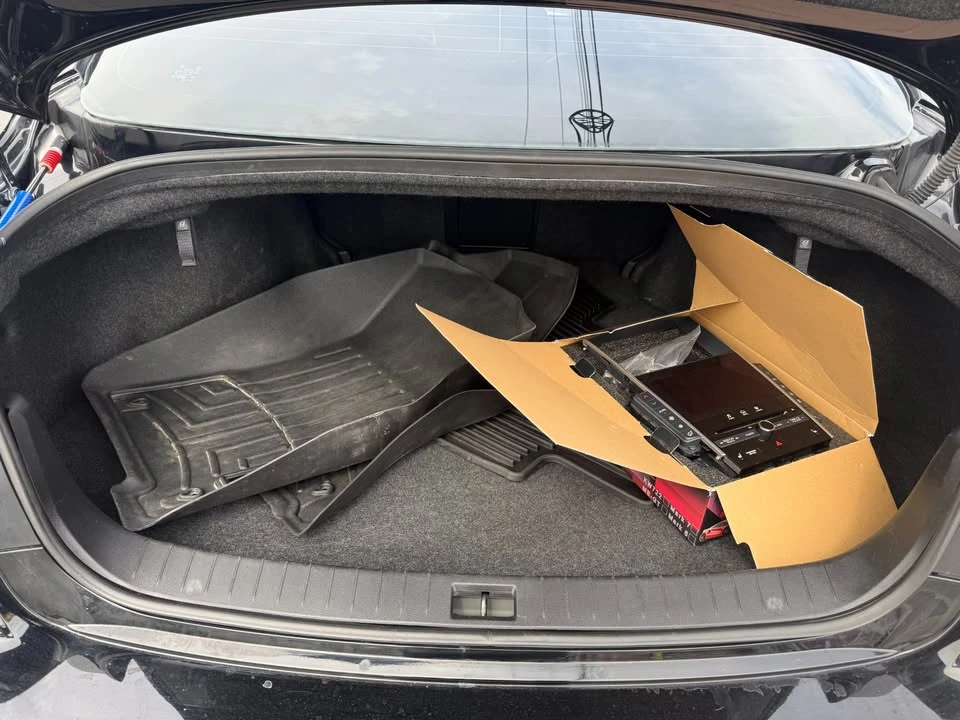 2015 Infiniti Q50 - Image 20 of 20