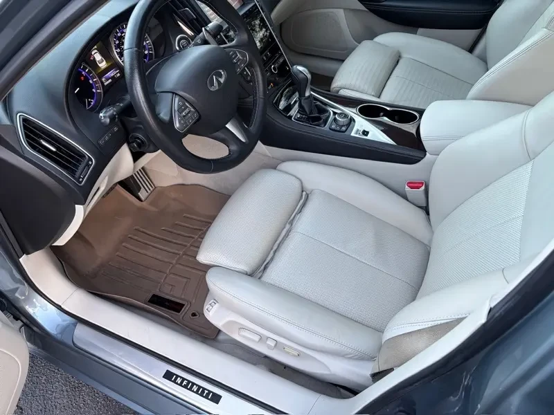 2015 Infiniti Q50 - Image 12 of 20