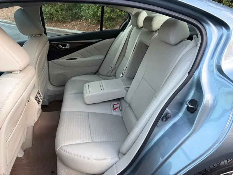 2015 Infiniti Q50 - Image 15 of 20