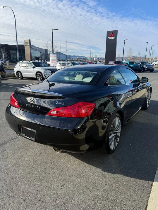 2015 Infiniti Q60 - Image 3 of 14