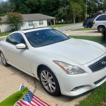 2015 Infiniti Q60 Coupe 2D