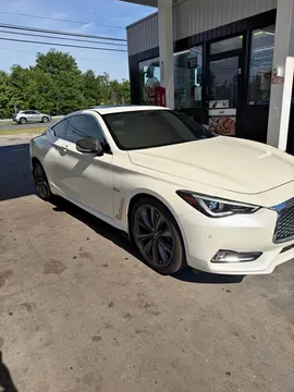 2015 Infiniti Q60 Red Sport 400 Coupe 2D