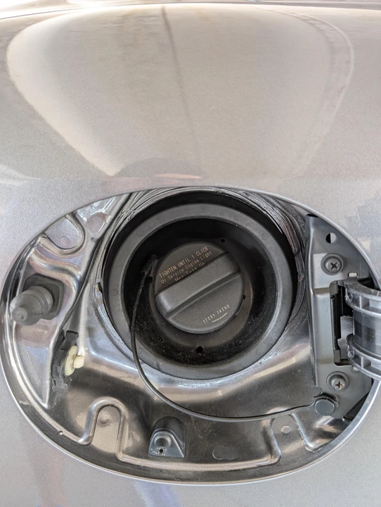 2015 Infiniti Q60 - Image 24 of 31