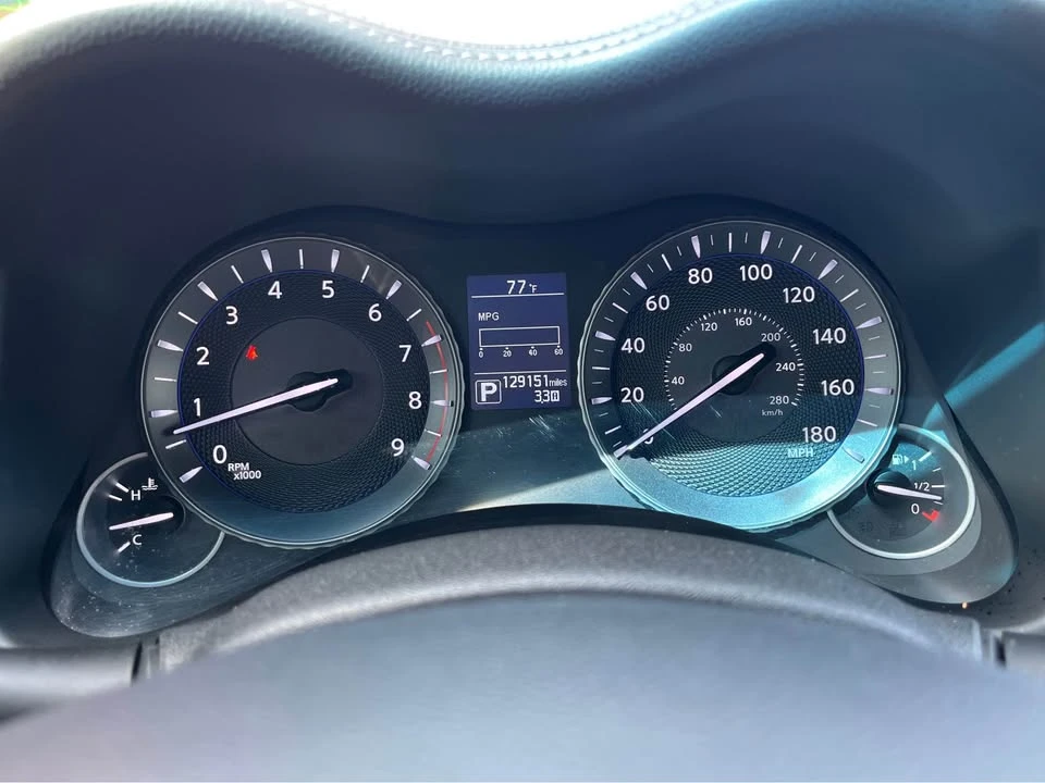 2015 Infiniti M/Q70 4th Gen - Image 15 of 16