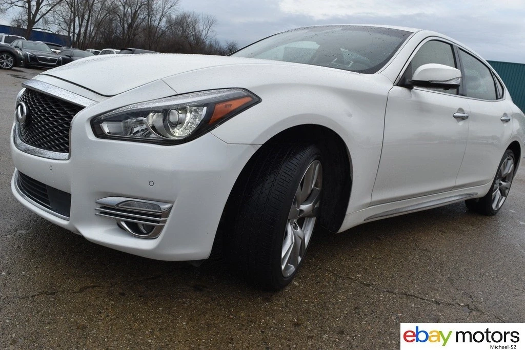 2015 Infiniti M/Q70 4th Gen - Image 9 of 23