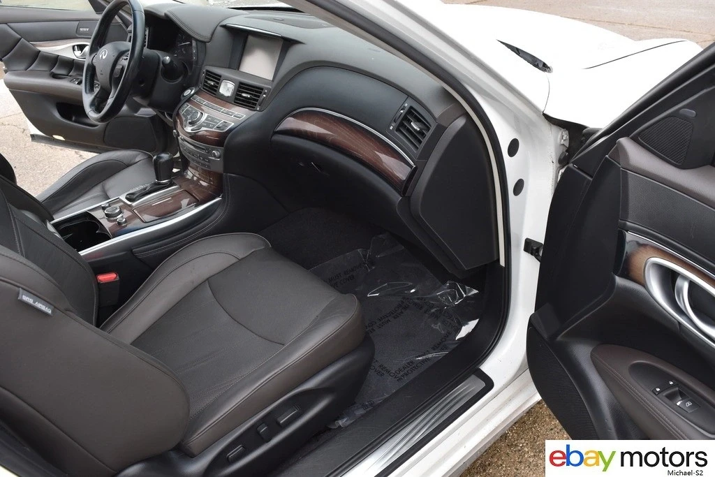2015 Infiniti M/Q70 4th Gen - Image 16 of 23