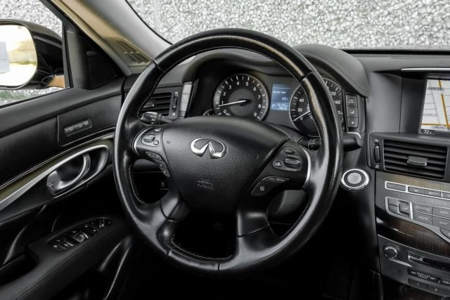 2015 Infiniti M/Q70 4th Gen - Image 19 of 21