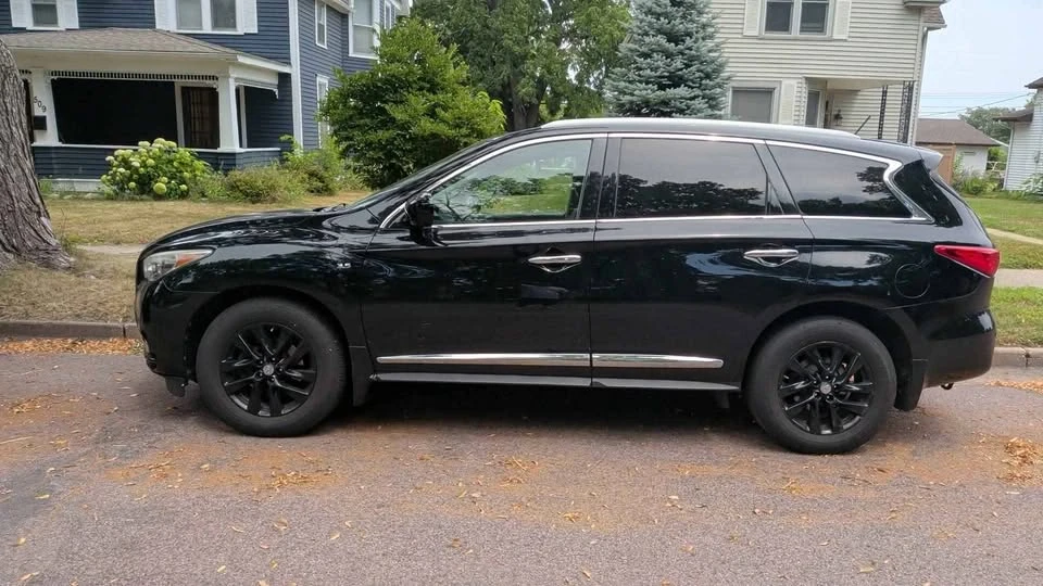 2015 Infiniti JX/QX60 1st Gen - Image 2 of 9