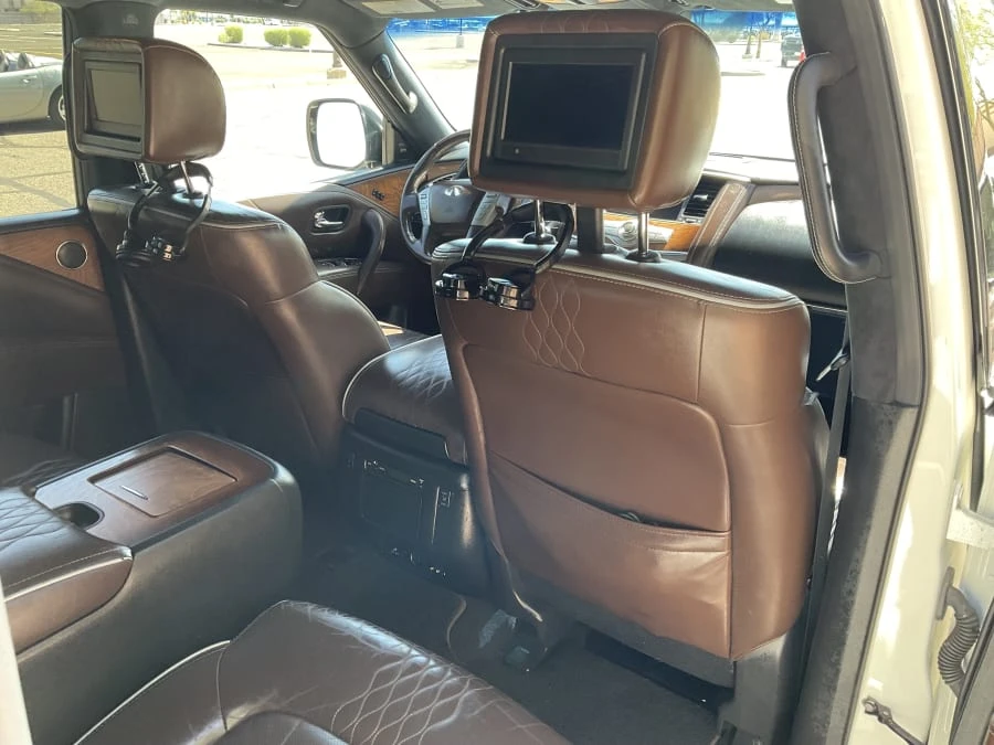 2015 Infiniti QX80 - Image 8 of 10