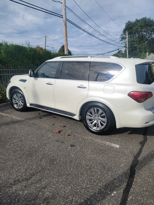 2015 Infiniti QX80 - Image 8 of 21