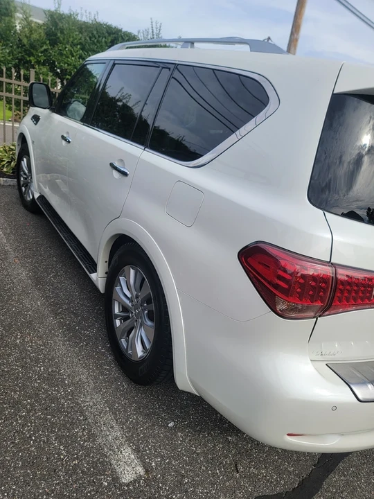 2015 Infiniti QX80 - Image 7 of 21