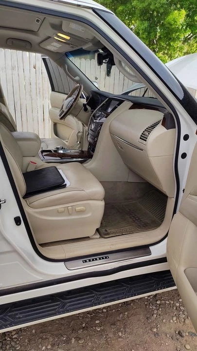 2015 Infiniti QX80 - Image 10 of 13
