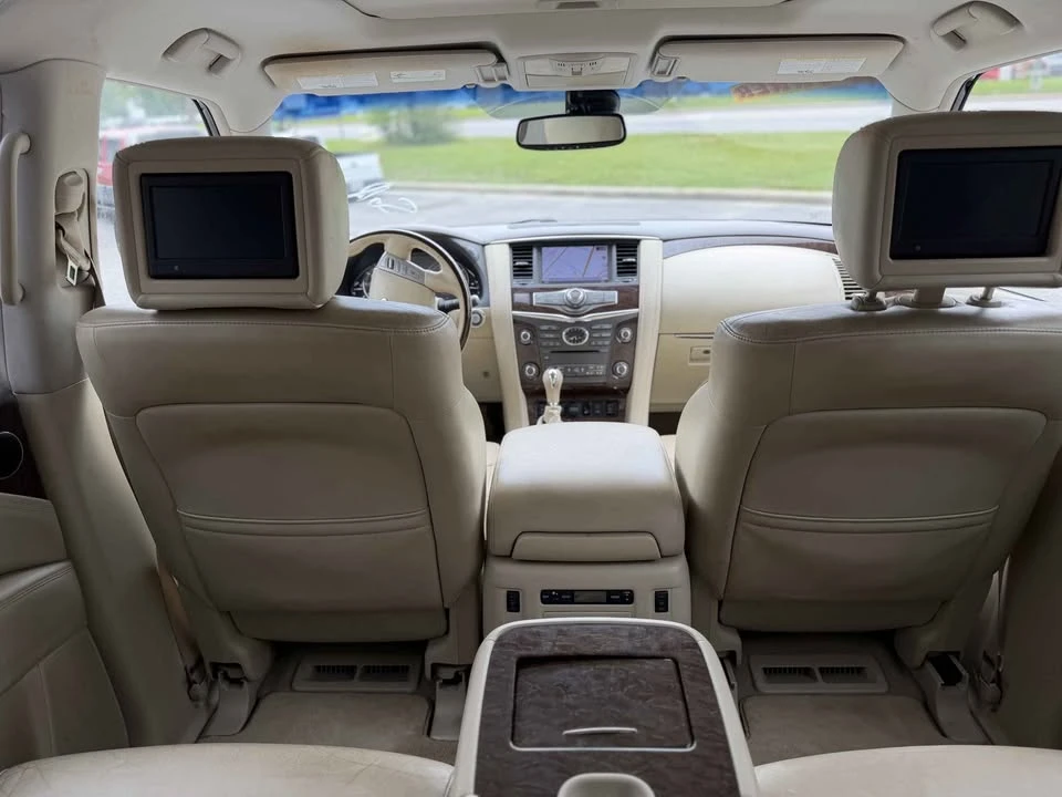 2015 Infiniti QX80 - Image 9 of 16