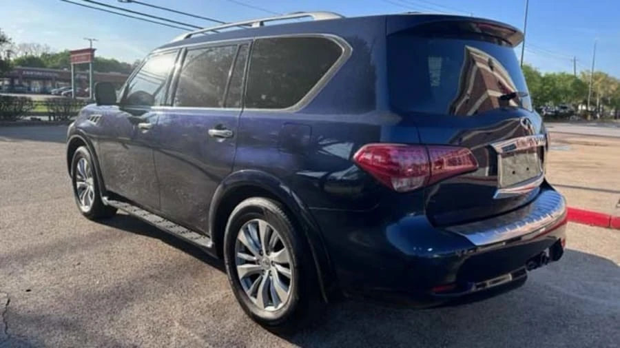 2015 Infiniti QX80 - Image 2 of 3