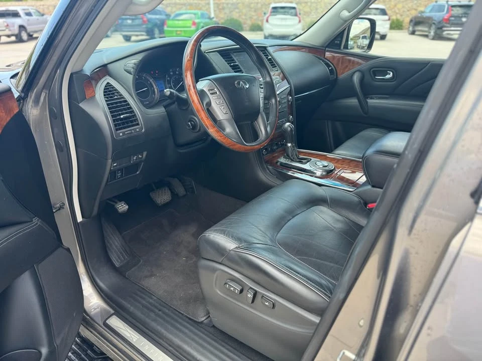 2015 Infiniti QX80 - Image 9 of 14