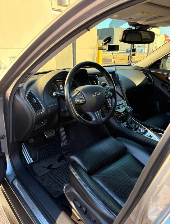 2015 Infiniti Q50 - Image 7 of 9