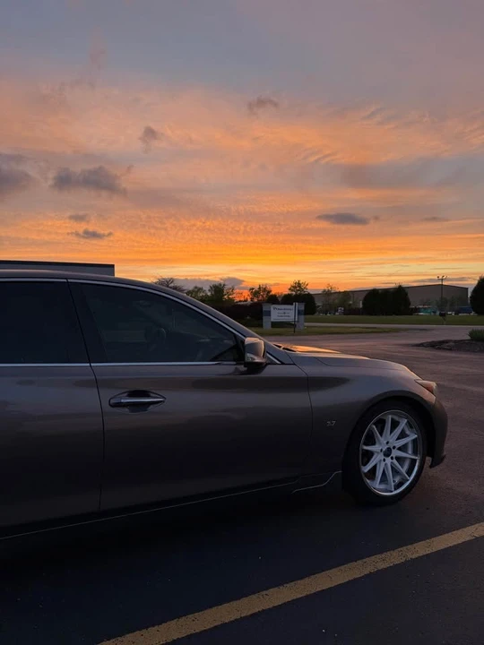 2015 Infiniti Q50 - Image 2 of 7