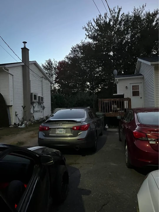 2015 Infiniti Q50 - Image 8 of 9