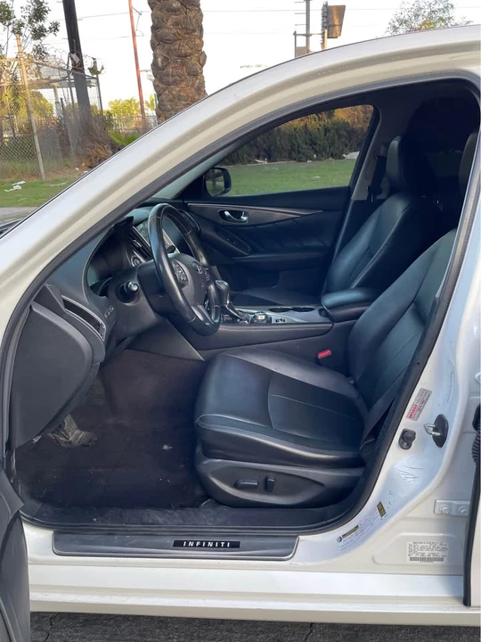 2015 Infiniti Q50 - Image 10 of 16