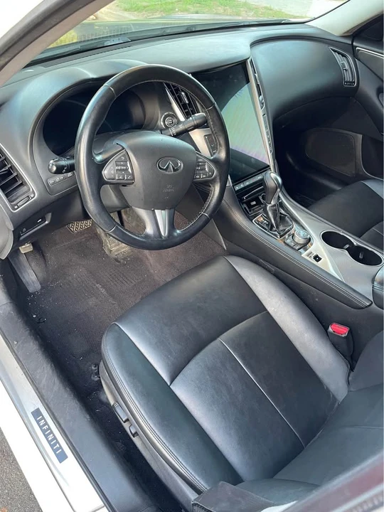 2015 Infiniti Q50 - Image 12 of 16