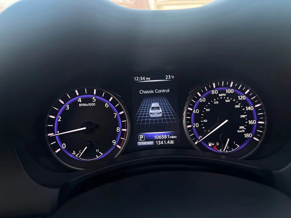 2015 Infiniti Q50 - Image 12 of 16