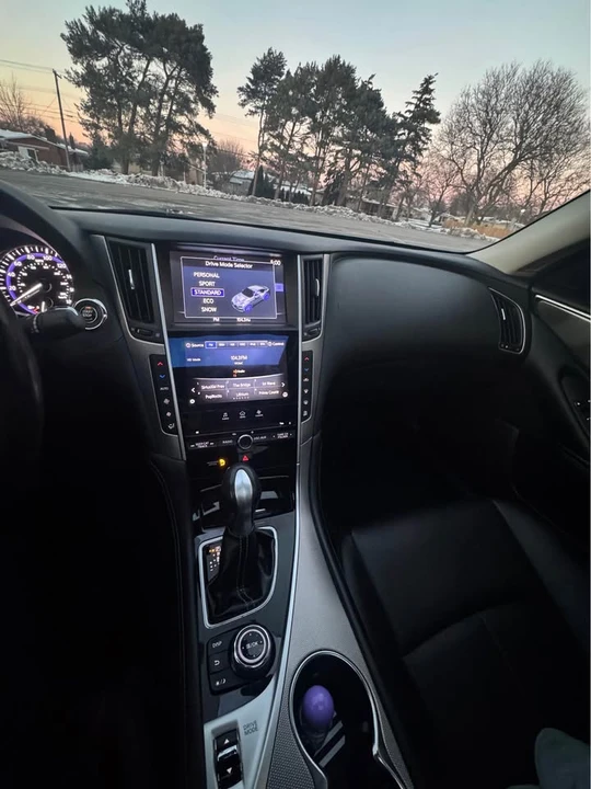 2015 Infiniti Q50 - Image 9 of 16