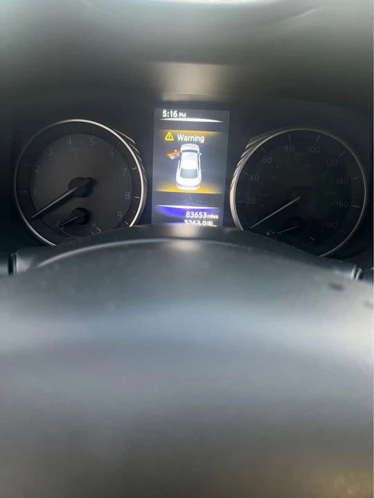 2015 Infiniti Q50 - Image 10 of 10