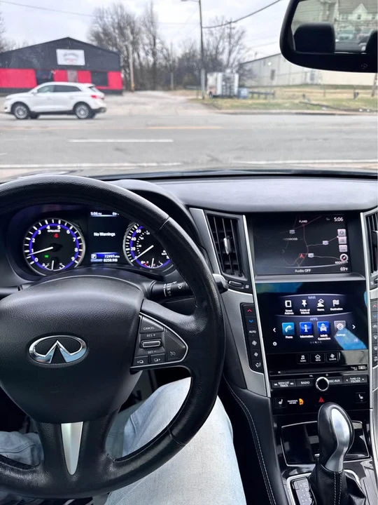 2015 Infiniti Q50 - Image 15 of 17