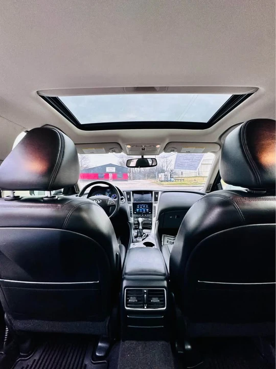 2015 Infiniti Q50 - Image 13 of 17