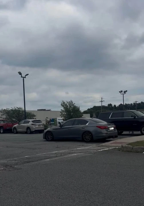 2015 Infiniti Q50 - Image 5 of 5