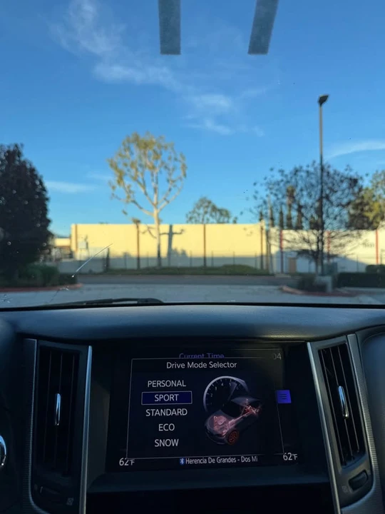 2015 Infiniti Q50 - Image 13 of 15