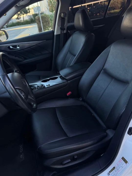 2015 Infiniti Q50 - Image 9 of 15