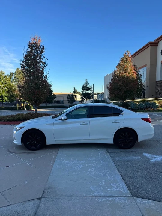 2015 Infiniti Q50 - Image 6 of 15