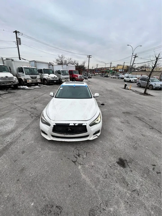 2015 Infiniti Q50 - Image 11 of 18