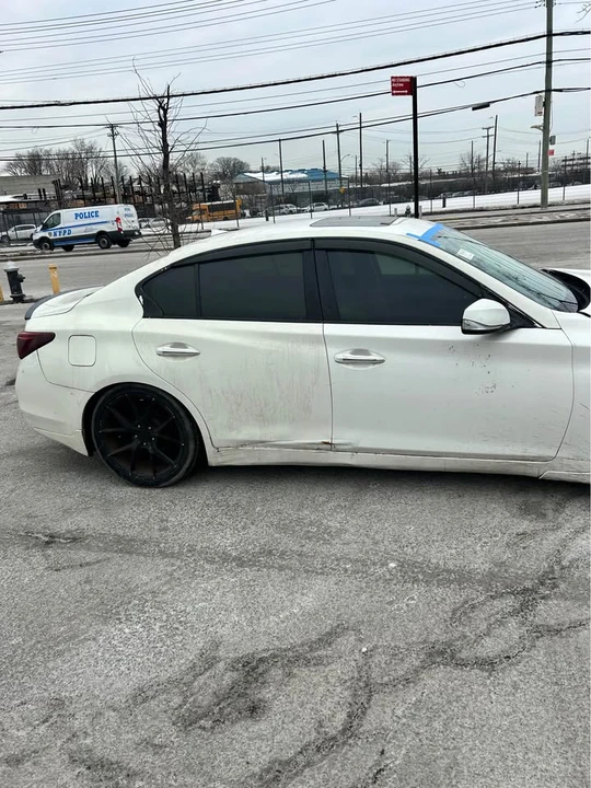 2015 Infiniti Q50 - Image 4 of 18
