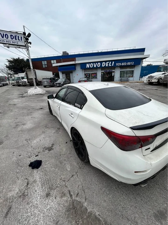 2015 Infiniti Q50 - Image 18 of 18