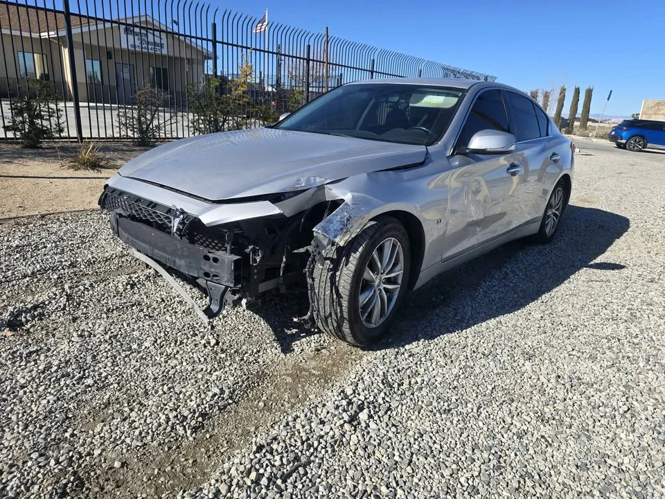 2015 Infiniti Q50 - Image 2 of 8