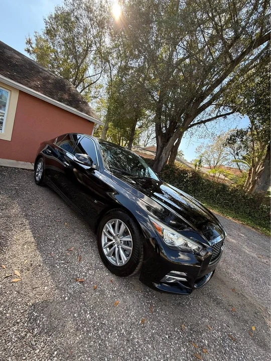 2015 Infiniti Q50 - Image 10 of 12
