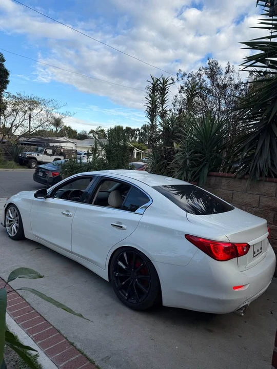 2015 Infiniti Q50 - Image 5 of 12