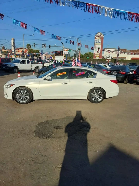 2015 Infiniti Q50 - Image 5 of 8