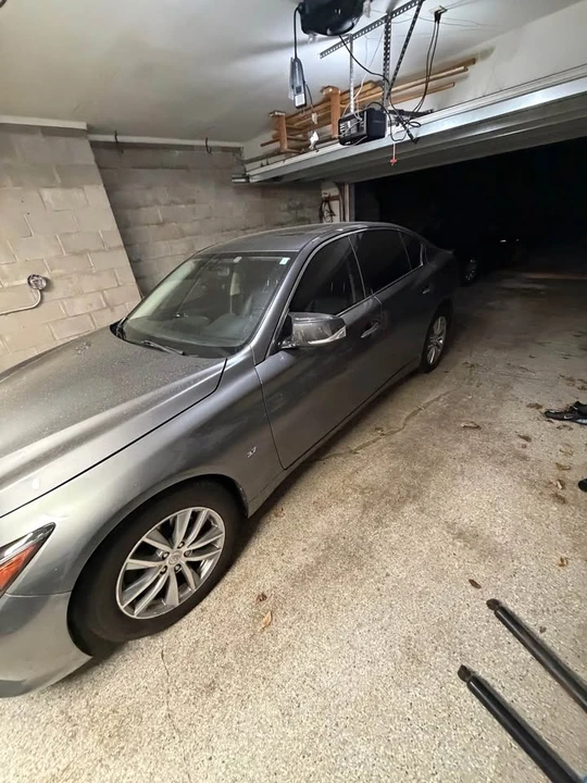 2015 Infiniti Q50 - Image 2 of 8