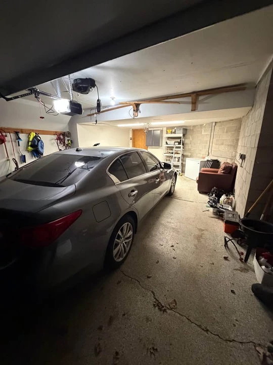 2015 Infiniti Q50 - Image 4 of 8