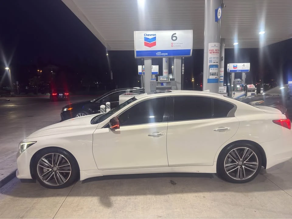 2015 Infiniti Q50 - Image 3 of 10