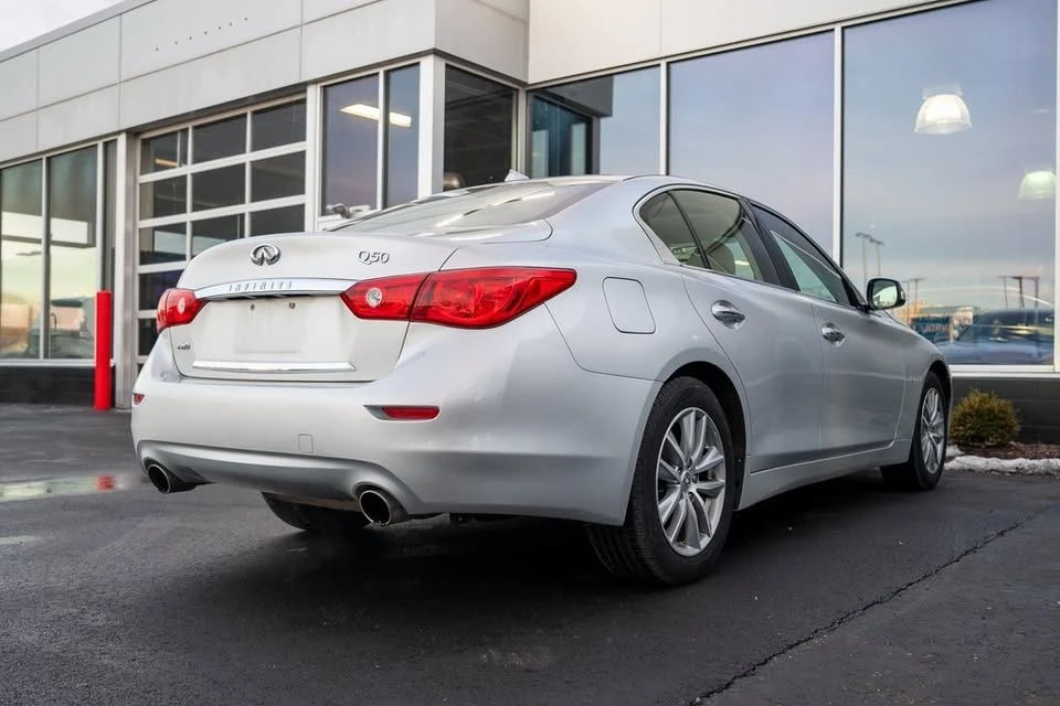 2015 Infiniti Q50 - Image 3 of 14