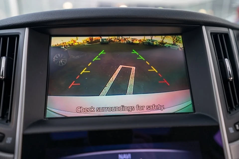 2015 Infiniti Q50 - Image 13 of 14